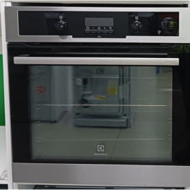 FOUR  ELECTROLUX EEC6610DOX